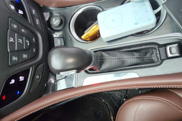 Used Buick Envision 2020 28T Four-Wheel Drive Luxury Version