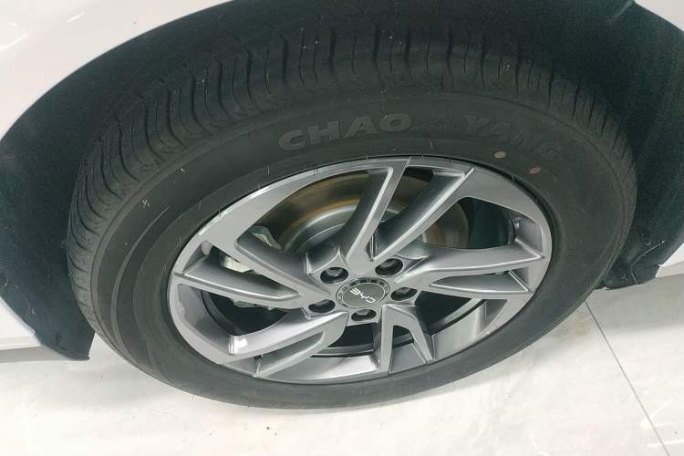 Used BYD Seal 06 New Energy 2025 EV 545KM Premium Edition