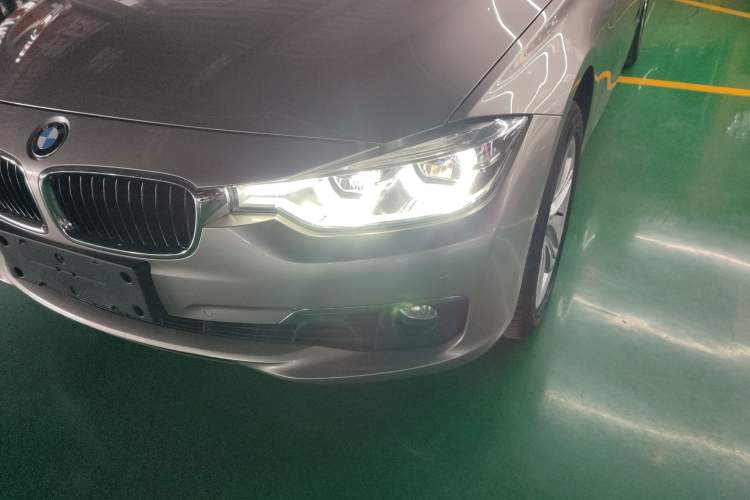 Used BMW 3 Series 2017 320Li xDrive Fashion Model
