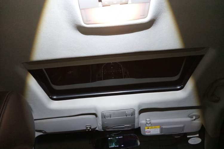 Used Chevrolet Cruze 2013 Hatchback 1.6L Automatic Luxury Model
