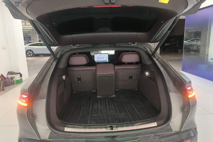 Used Denza Z9GT 2024 1100 Four-Wheel Drive Max Edition