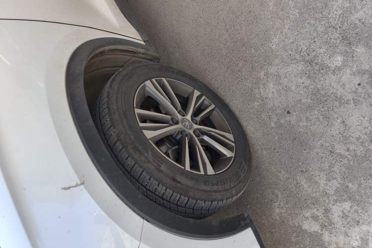 Used BYD Song Pro 2019 1.5T Automatic Elite Edition Exterior 4