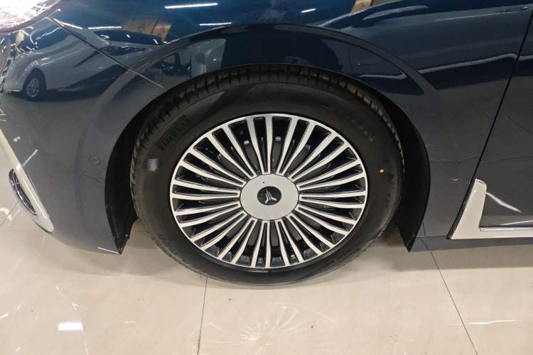 Used VOYAH Dream 2025 PHEV Four-Wheel-Drive Flagship Kunpeng Edition