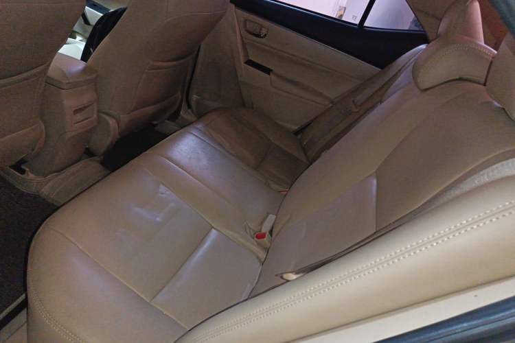 Used Toyota Corolla 2014 1.6L CVT GL-i