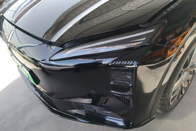Used Hongqi Tiangong 08 2025 680 All-Wheel Drive Smart Selection Edition Left Front Headlight