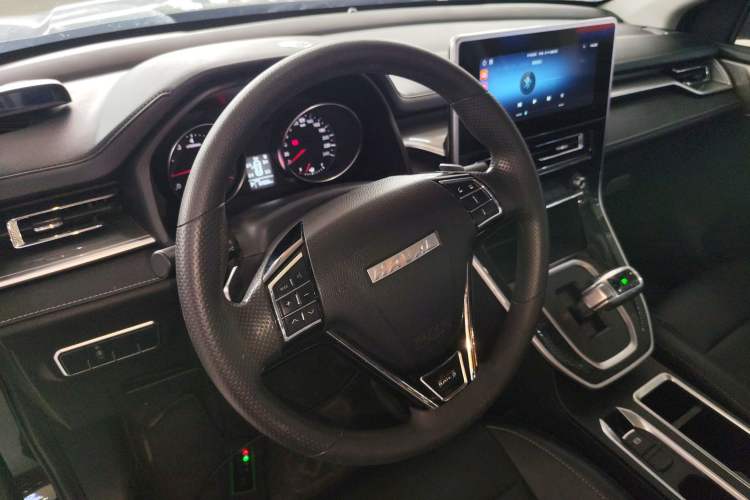 Used Haval M6 2021 PLUS 1.5T DCT Comfort Edition