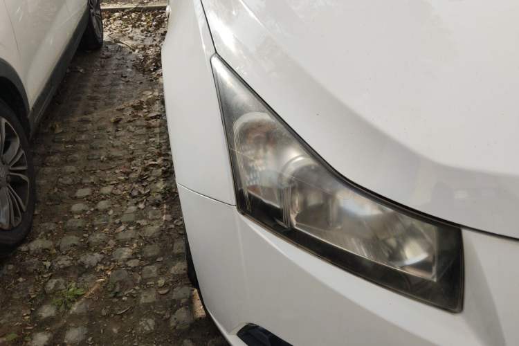 Used Chevrolet Cruze 2012 1.8L SE AT Right Front Headlight