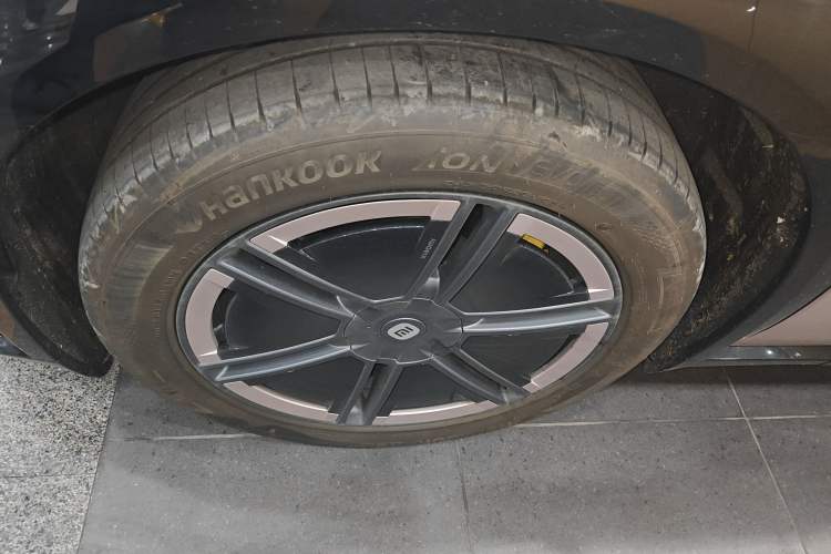 Used Xiaomi Auto YU7 2025 Ultra-Long Range Rear-Wheel Drive Version
