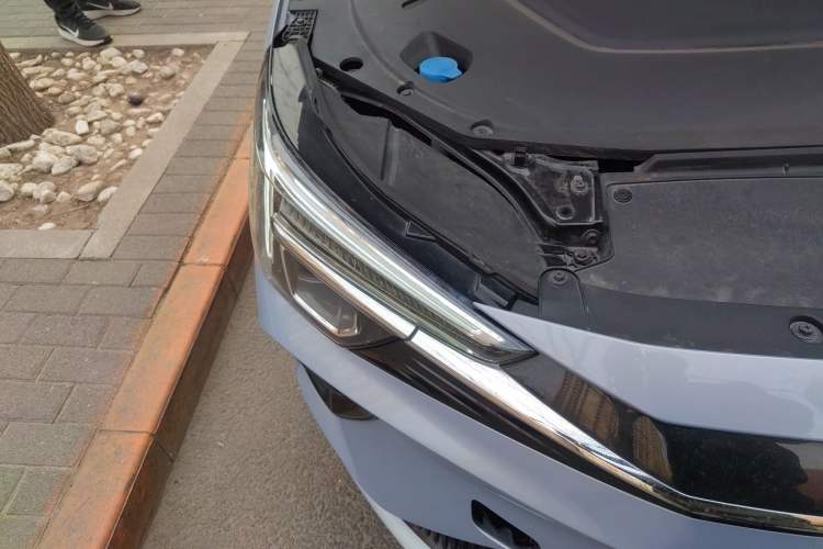 Used Rising ER6 2020 620 km Smart Edition
