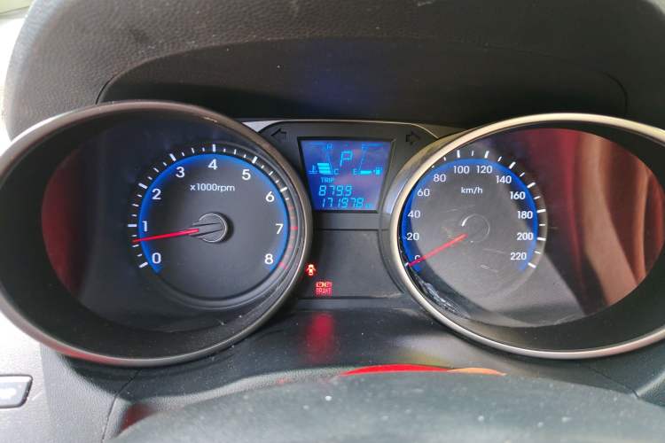 Used Hyundai ix35 2010 2.0L Automatic Two-Wheel Drive Elite Edition GLS
