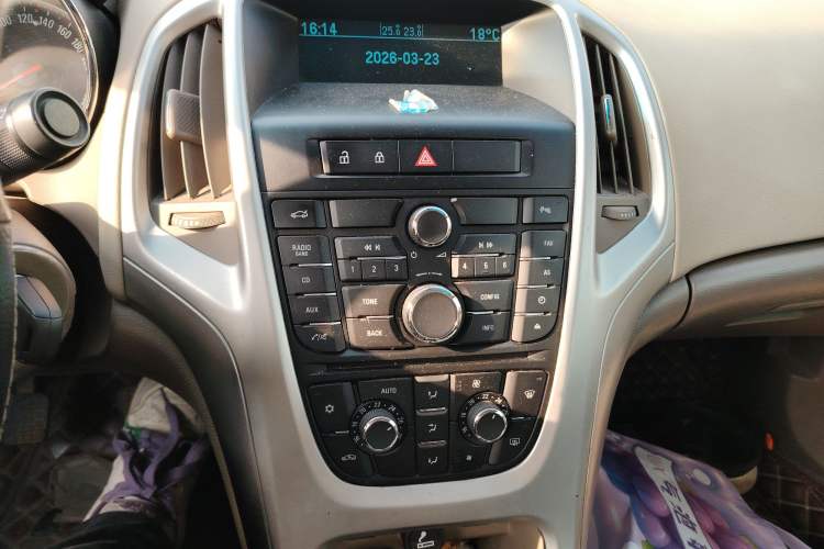 Used Buick GT 2013 GT 1.6L Manual Entry-Level Model
