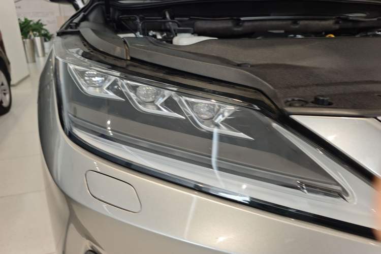 Used Lexus RX 2020 Facelifted 300 4x4 Elegant Edition