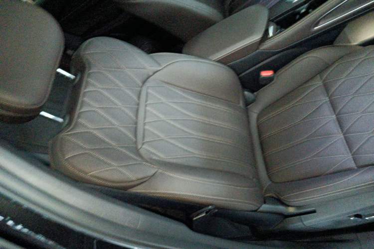 Used Geely Auto Monjaro L 2025 2.0TD Automatic Xingyun Version
