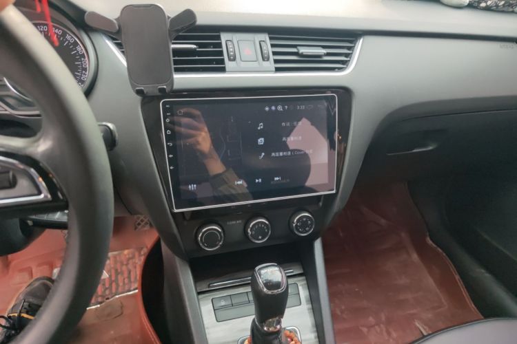 Used Skoda Octavia 2017 1.6L Automatic Smart Drive Edition
