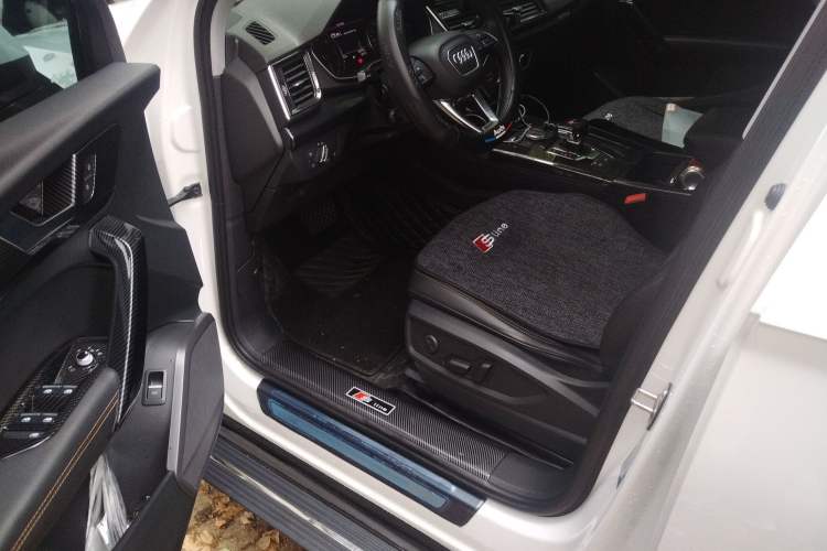 Used Audi Q5L 2020 40 TFSI Prestige Edition Driver Seat