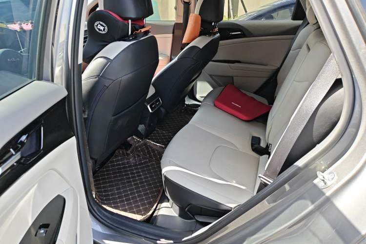 Used Kia Sportage (Chinese Domestic Model) 2023 1.5T Two-Wheel Drive Luxury Edition
