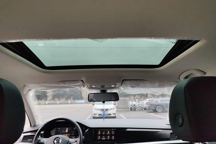 Used Volkswagen Lavida 2022 1.5L Automatic Comfort Edition
