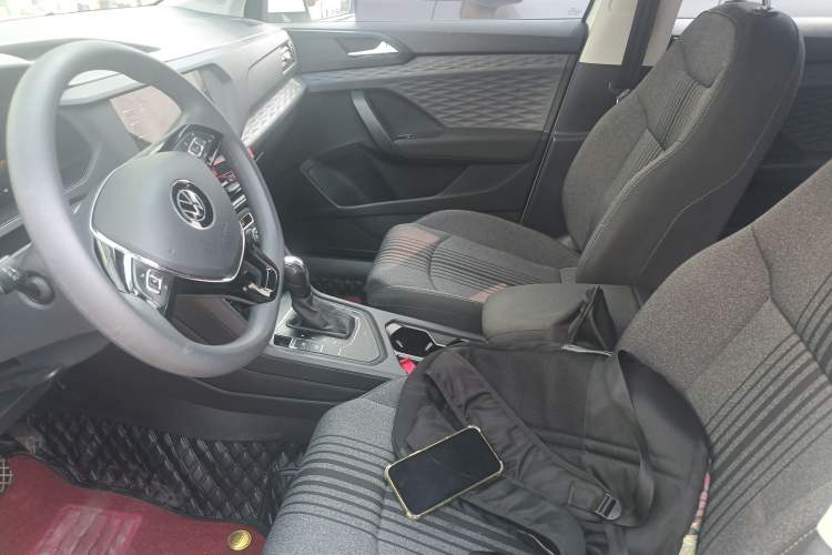 Used Volkswagen Tharu 2022 280TSI Two-Wheel Drive Trend Edition Left Front Seat