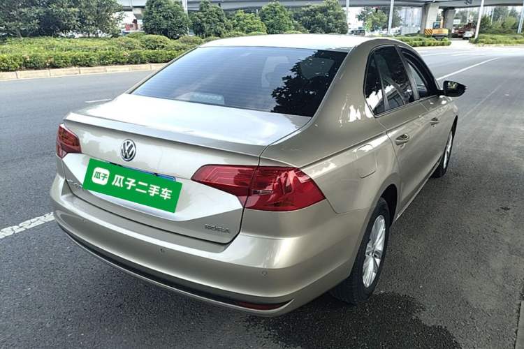 Used Volkswagen Bora 2016 1.6L Automatic Fashion Model