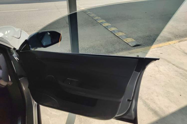 Used Nio ET7 2022 75 kWh Interior 2