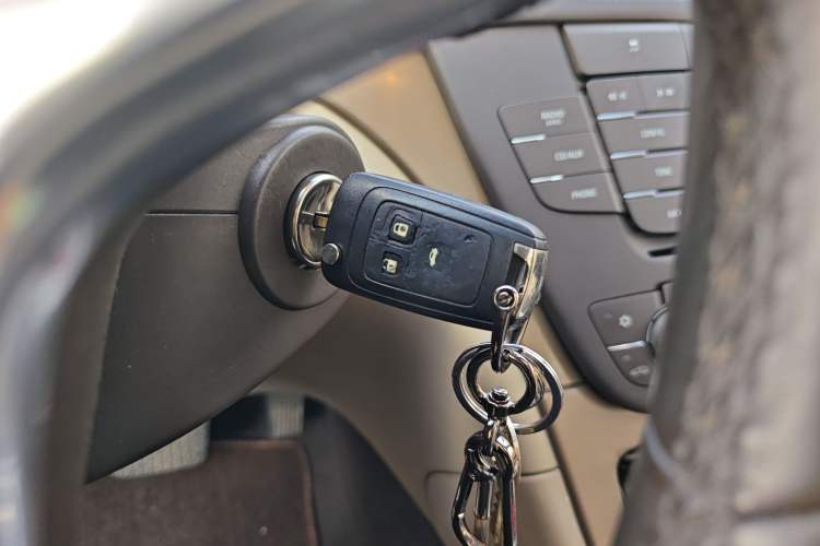 Used Opel Insignia 2013 2.0T Two-Wheel-Drive Luxury Version