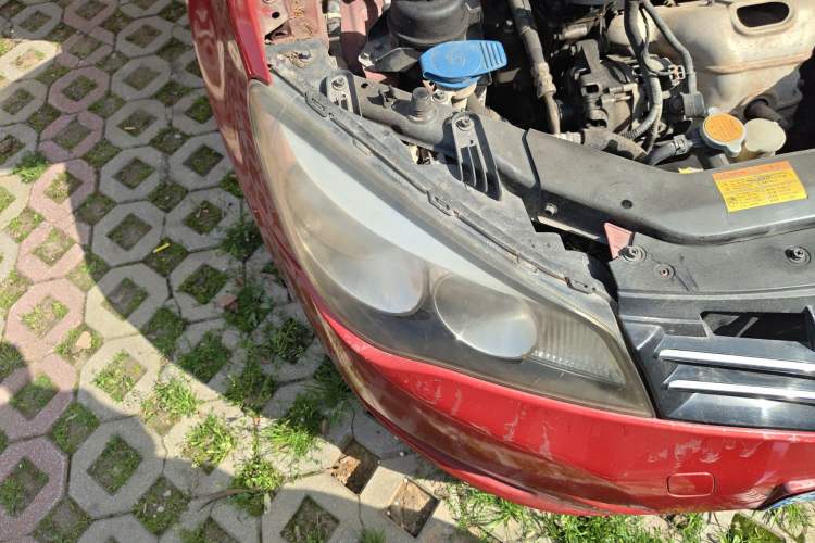 Used Roewe 350 2013 350C 1.5L Manual Swift Edition
