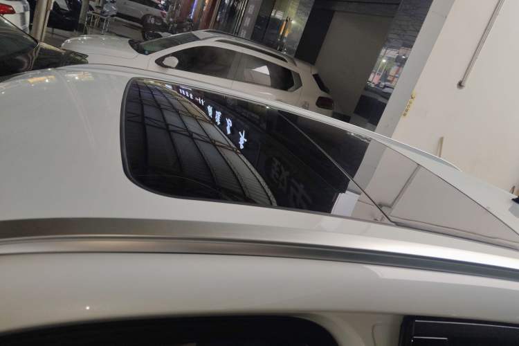 Used Lynk & Co 06 EM-P 2022 PHEV 84 km Range Pro Version
