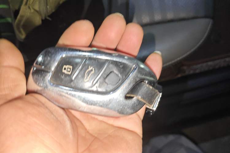 Used Kia Sportage R 2018 2.0L Automatic Smart Luxury Version China V Standard