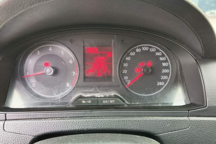 Used Volkswagen Santana 2019 1.5L Manual Fashion Edition China VI Standard