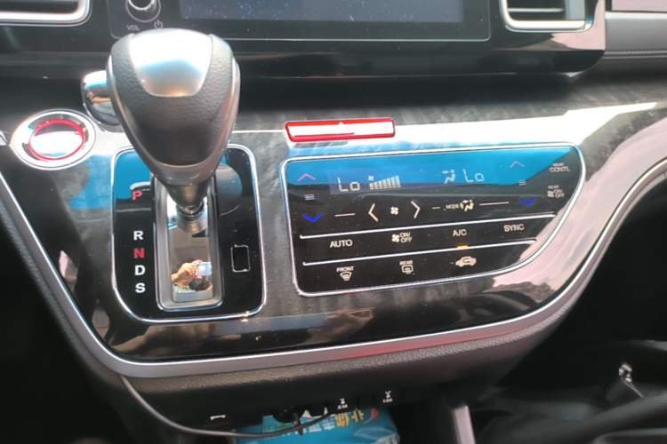 Used Honda Elysion 2019 2.0L Hybrid Luxury Edition