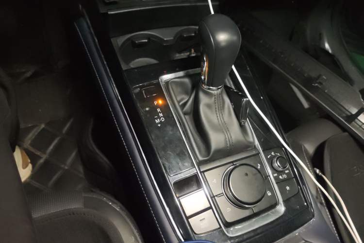 Used Mazda CX-30 2020 2.0L Automatic Joyful Model Gear Lever
