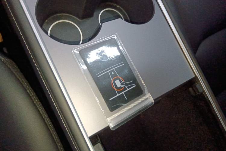 Used Tesla Model Y 2022 Revised Version Long-Range All-Wheel Drive