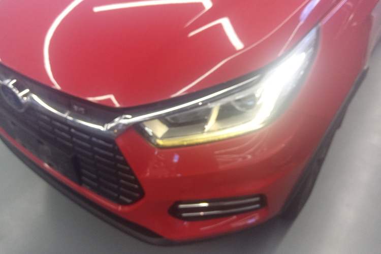 Used BYD Yuan New Energy 2018 EV360 Smart Connect Cool Edition Left Front Headlight