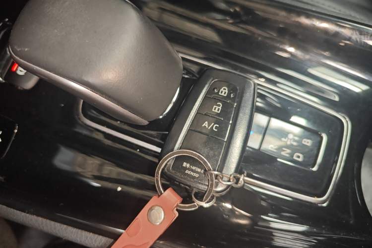 Used Toyota C-HR EV 2020 Deluxe Sunroof Edition