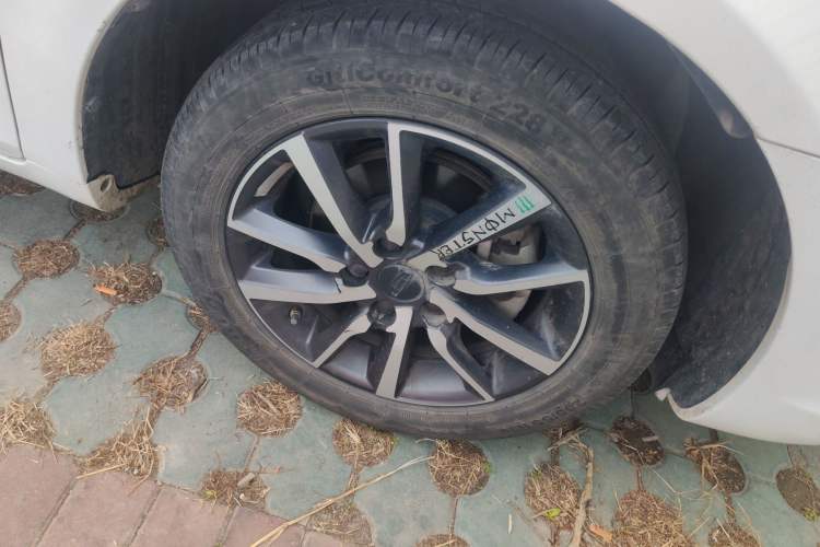 Used Geely Auto Emgrand 2020 1.5L Manual Upward Edition