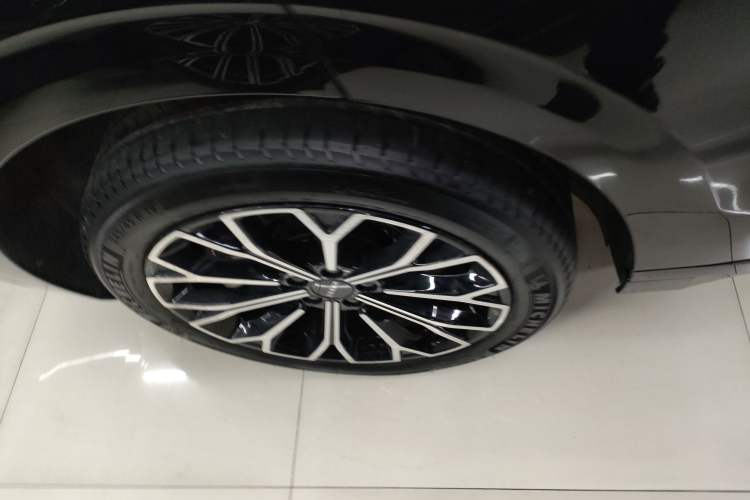 Used Zeekr 007 2025 Four-Wheel Drive Intelligent Driving Version 75 kWh
