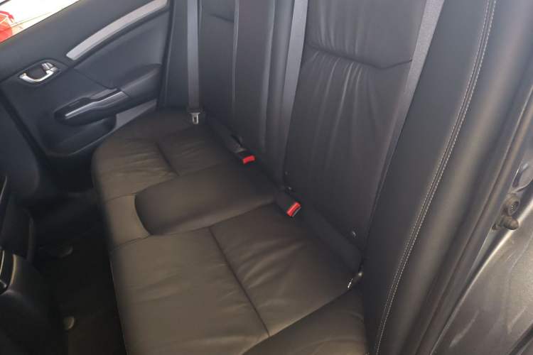 Used Honda Civic 2014 1.8L automatic luxury edition