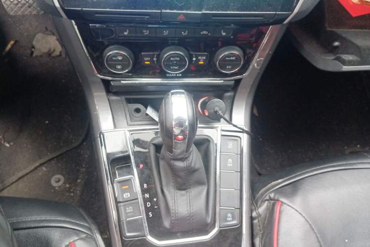 Used Volkswagen Passat 2016 330TSI DSG Luxury Edition