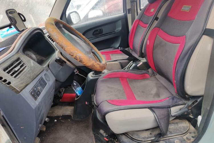 Used Jinbei Hiace X30 
