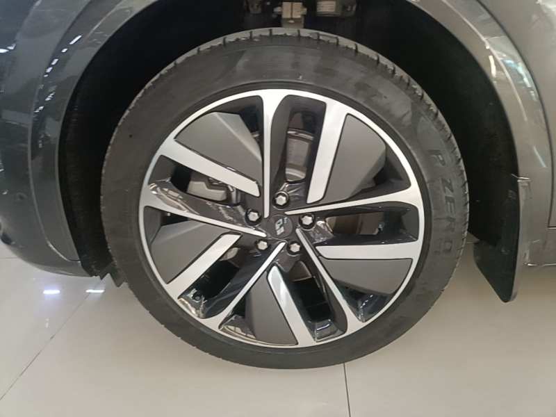 Used Li Auto L7 2023 Air model — 22
