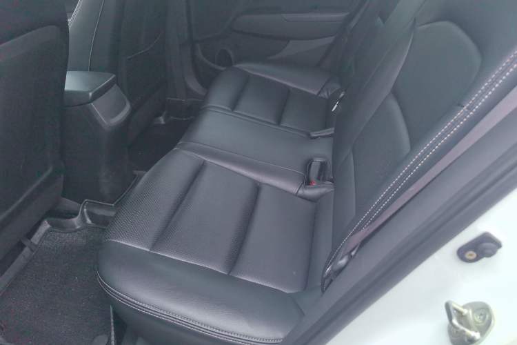 Used Hyundai Elantra (6th Generation / Lingdong) 2016 1.6L Automatic ZhiXuan – Elite Version
