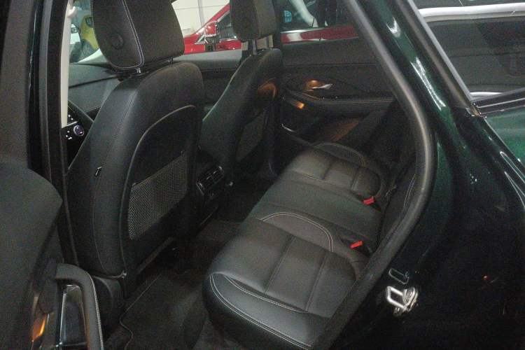 Used Jaguar E-PACE 2024 YAO Black Sport Edition R-DYNAMIC SE BLACK