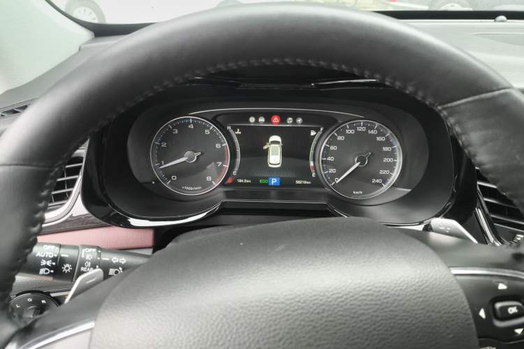 Used GAC Trumpchi GS8 2017 320T Four-Wheel Drive Luxury Smart Connectivity Version (7 Seats)