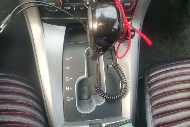 Used Chevrolet Captiva 2017 2.4L 4x4 Flagship Edition 7-Seater