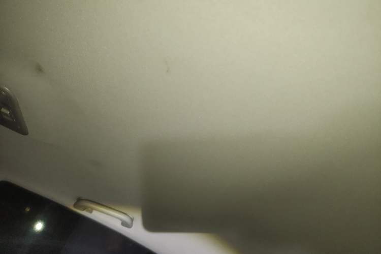 Used Geely Auto Classic Emgrand 2013 Hatchback 1.5L Manual Luxury Model