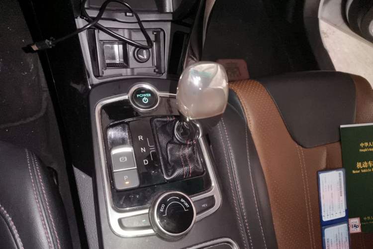 Used BYD Qin New Energy 2015 1.5T Dual-Crown Flagship Edition
