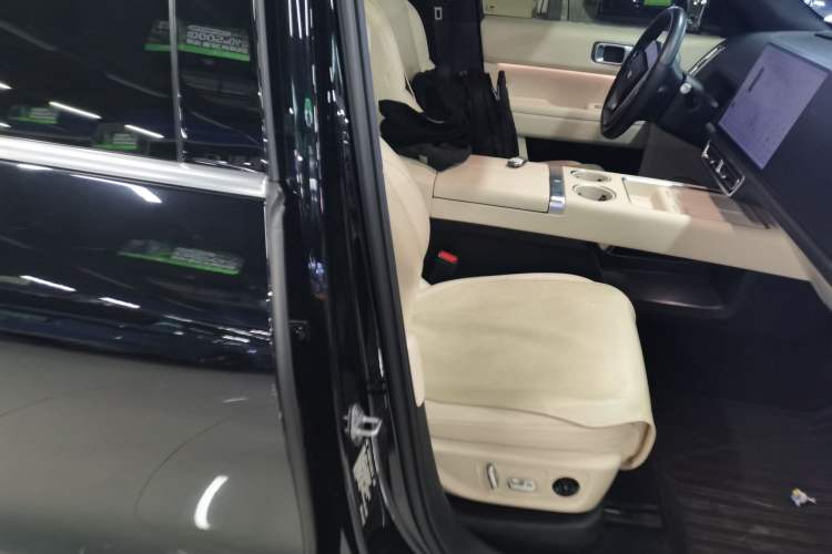 Used Li Auto L6 2024 Pro Model
