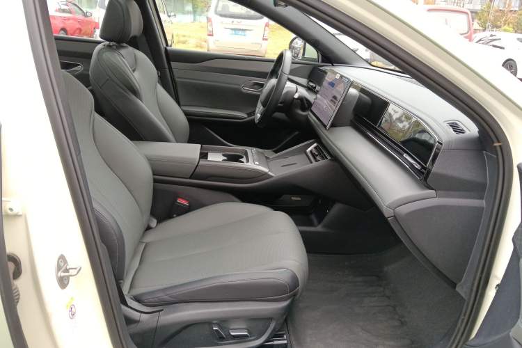 Used BYD Qin L 2025 EV 545KM Beyond Version