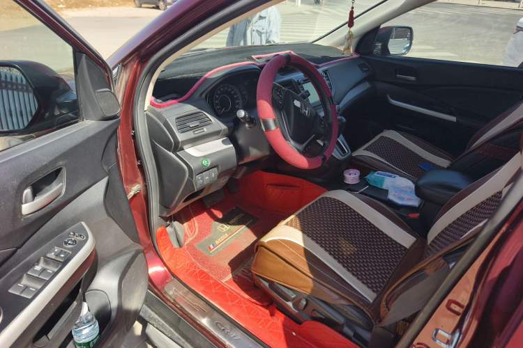 Used Honda CR-V 2012 2.4L four-wheel drive luxury version Driver Seat