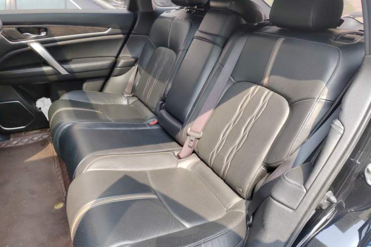 Used Honda UR-V 2020 240TURBO Front-Wheel Drive Elegant Edition